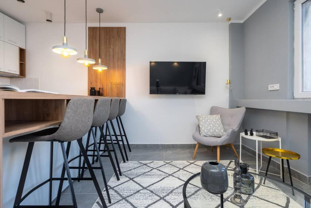 Stylish Apartament Magheru บูคาเรสต์ ภายนอก รูปภาพ